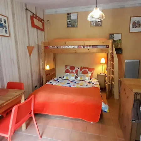 Apartment Du Figuier Beaugeay